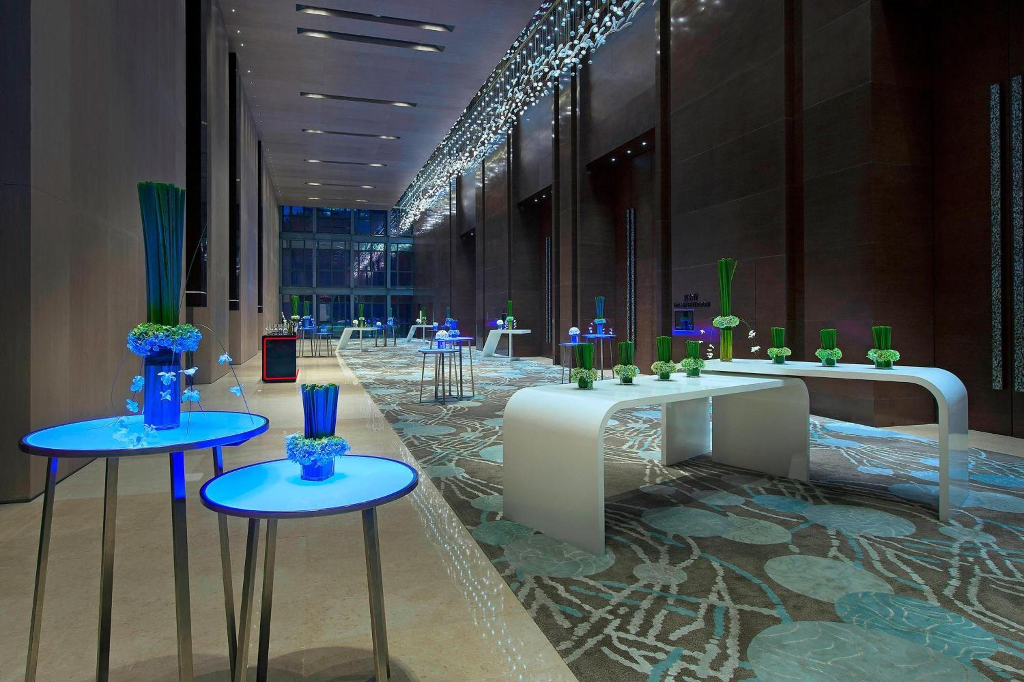 Hotel The Westin Chongqing Liberation Square Esterno foto