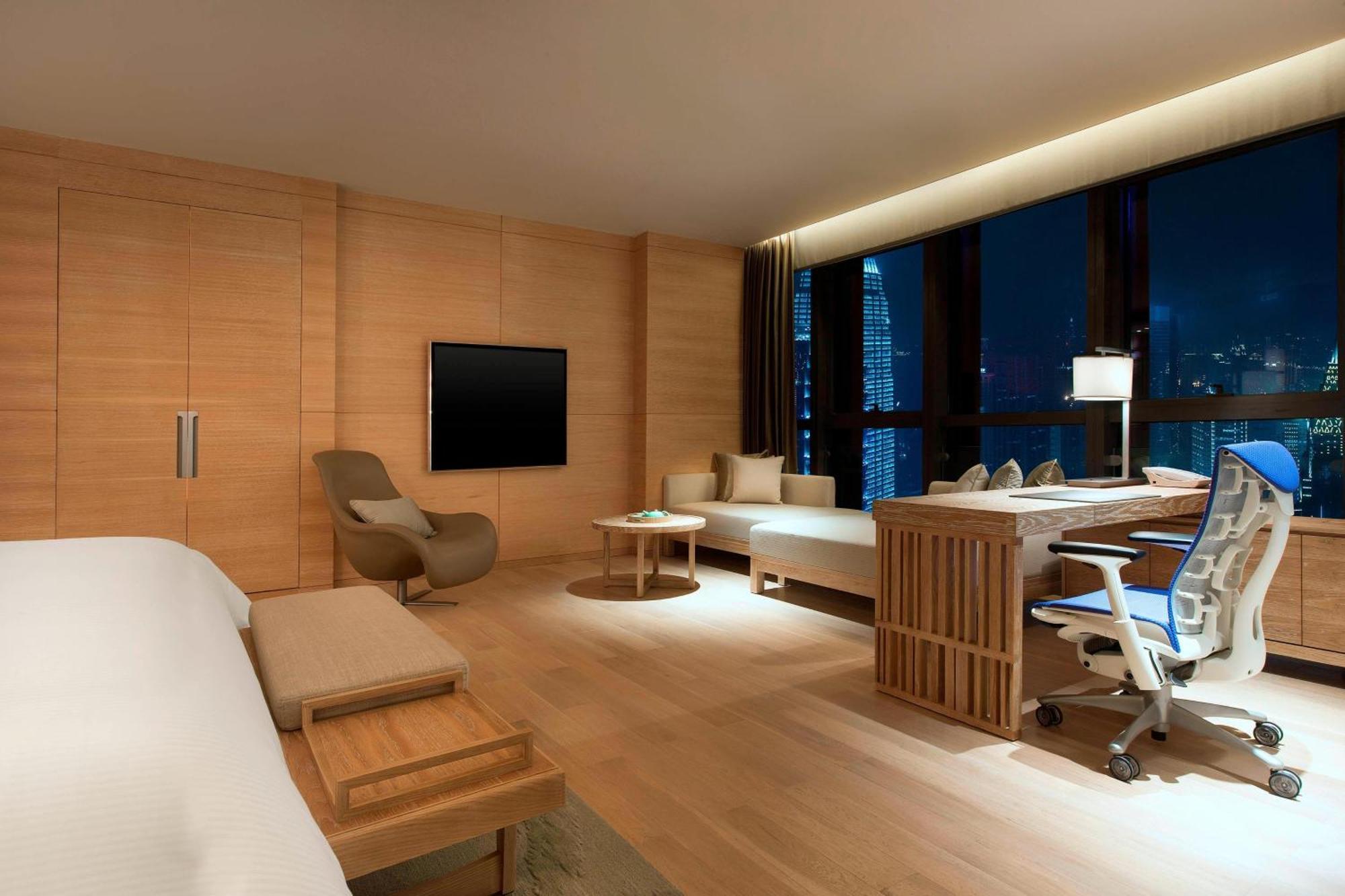 Hotel The Westin Chongqing Liberation Square Esterno foto